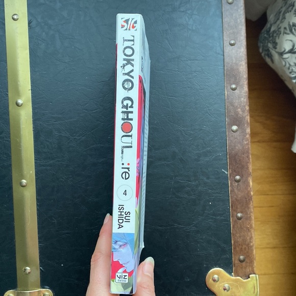 Tokyo Ghoul:re Manga, Volume 4 - Picture 3 of 6